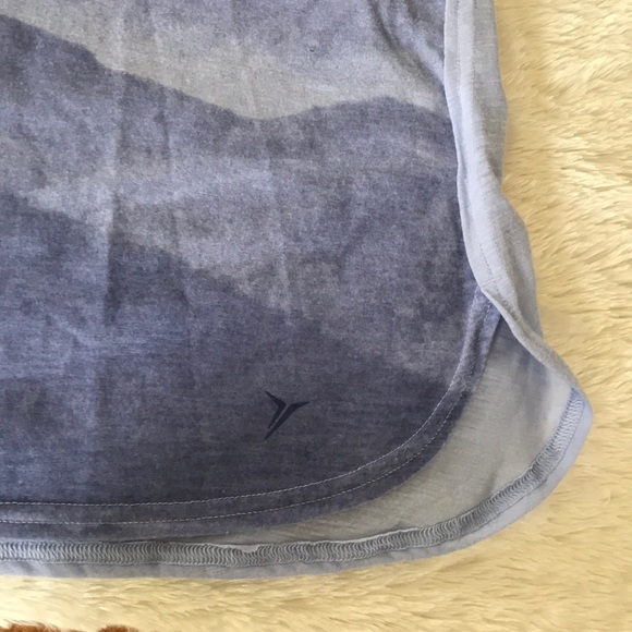 Old Navy Active Tanks S & XS, Purple & Gray - Picture 5 of 7